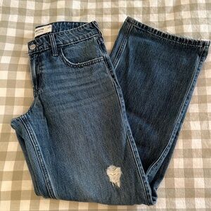 Hollister Low-Rise Baggy Blue Jeans
